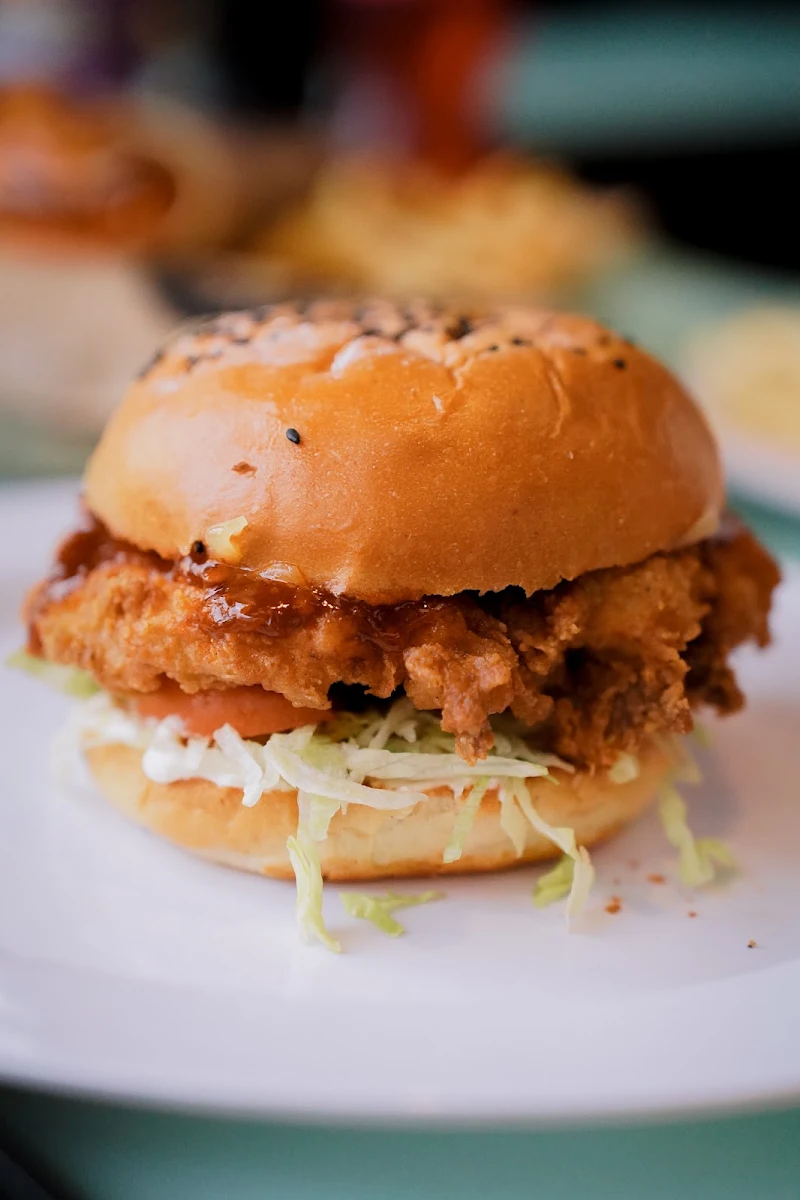 Crispy Burger, Harrys Schnitzel Joint Lake Haven