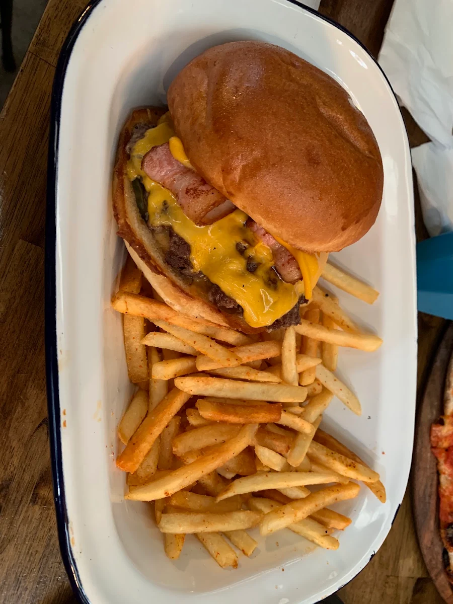 Burger, Banks Brewery