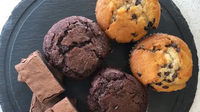 Muffins, ESPRESSO LANE CAFE