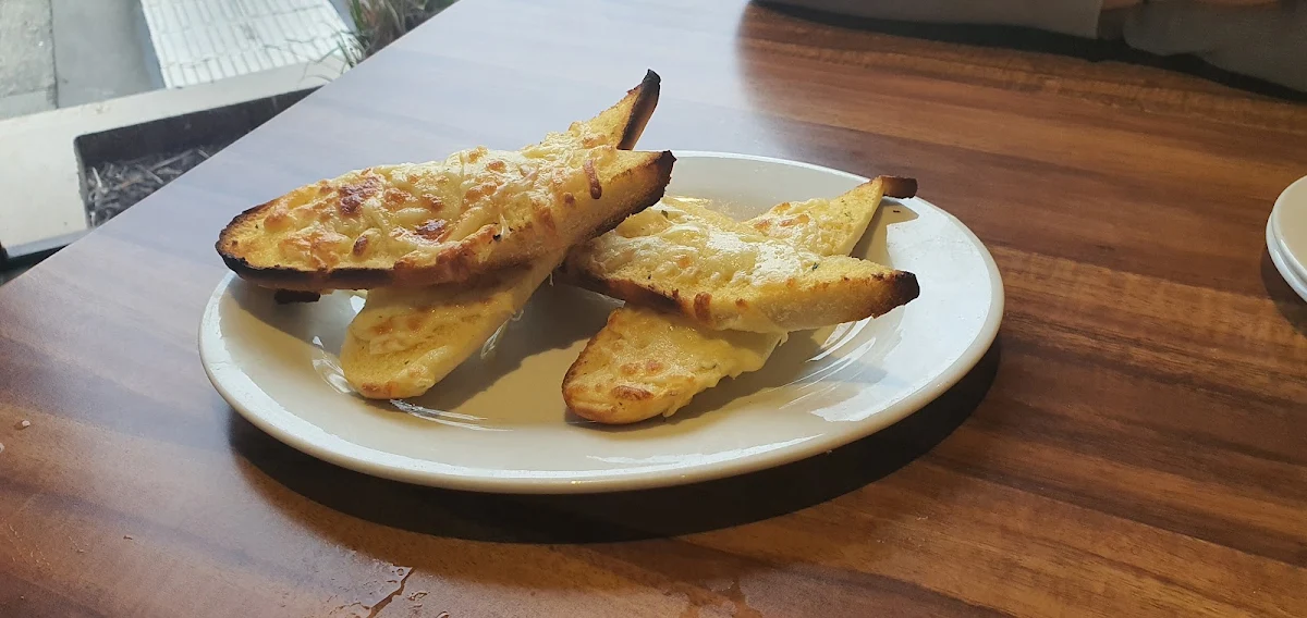 Cheesy Garlic Bread