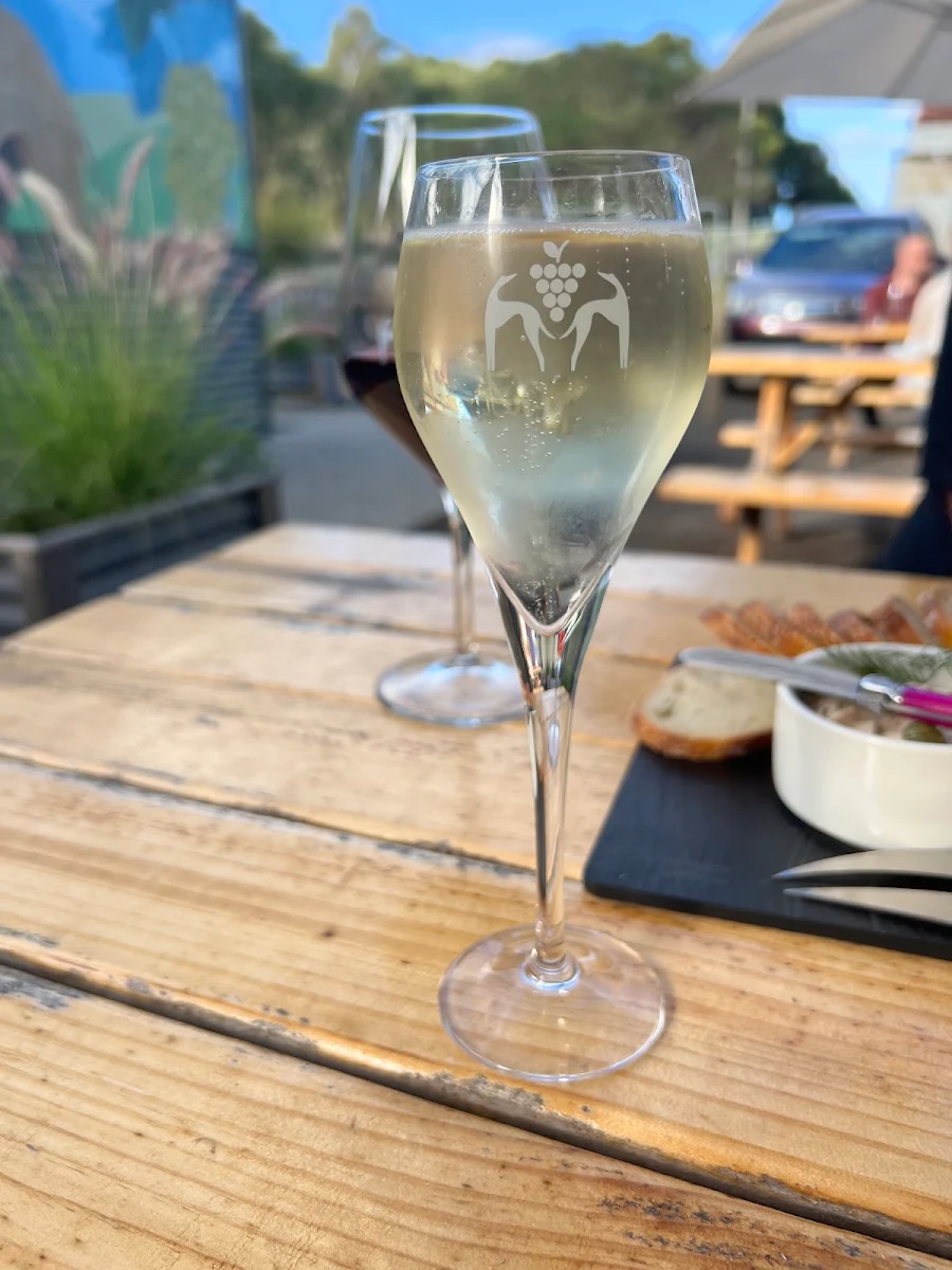 Highlights, Hounds of the Vine
