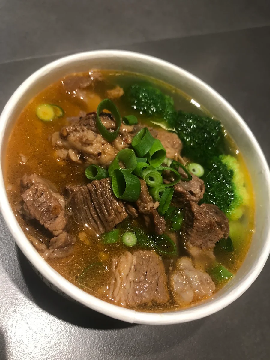 Taiwanese Style Beef Brisket Noodle Soup White Noodle