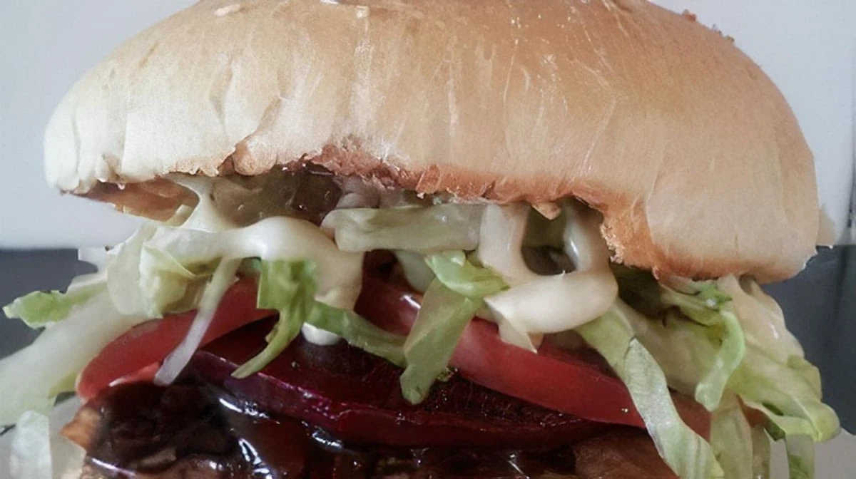 Highlights, Branditt Avenue Take-Away