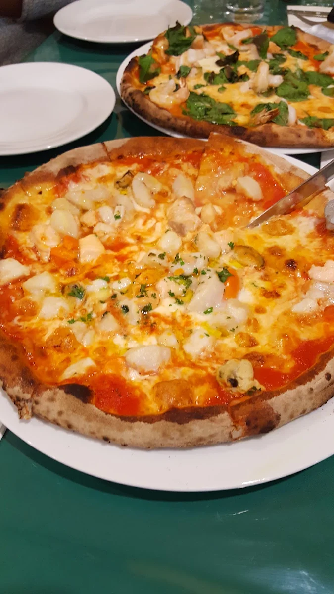 Highlights, Pizzeria Divina - Werribee