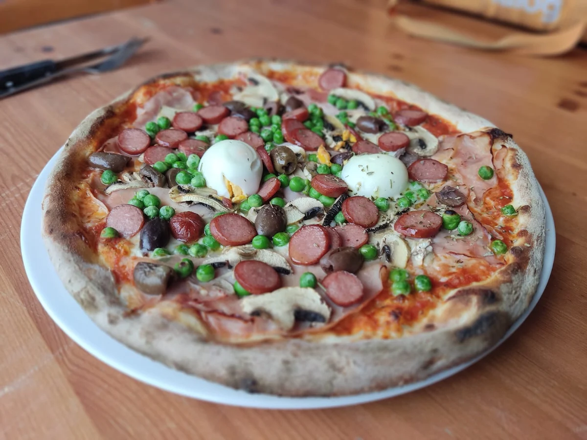 Highlights, Pizzeria Divina - Werribee