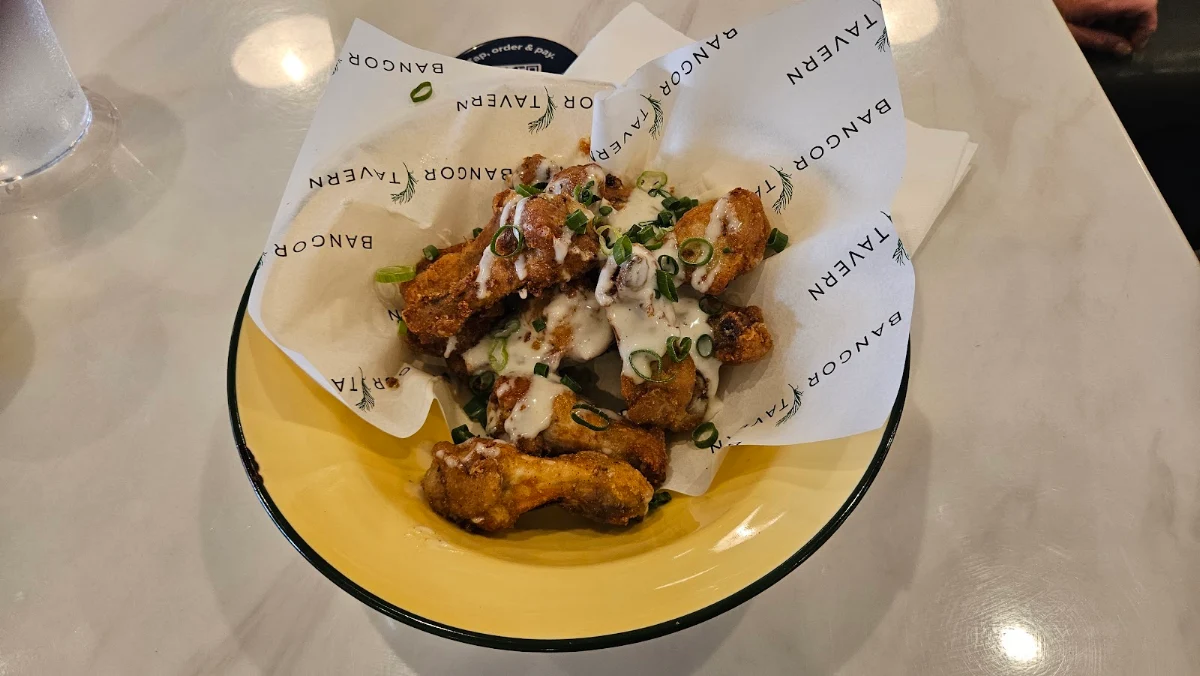 Chicken Wings, Bangor Tavern