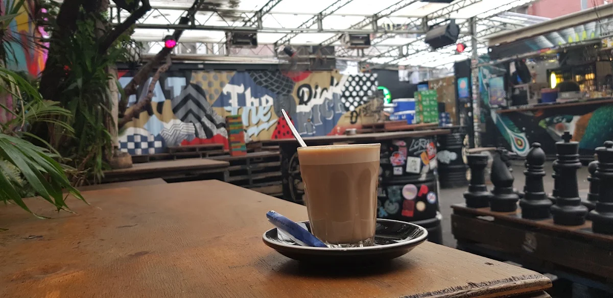 Latte, Section 8