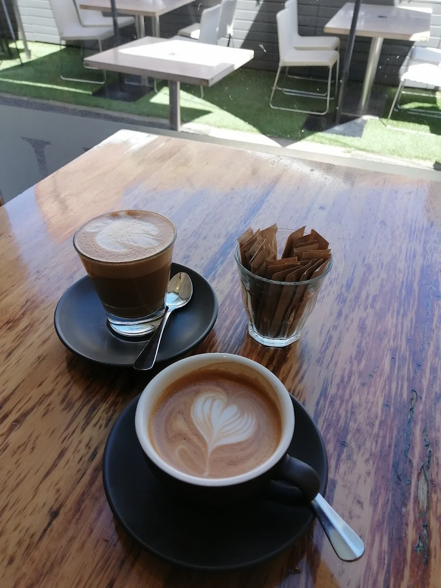 Latte & Magic