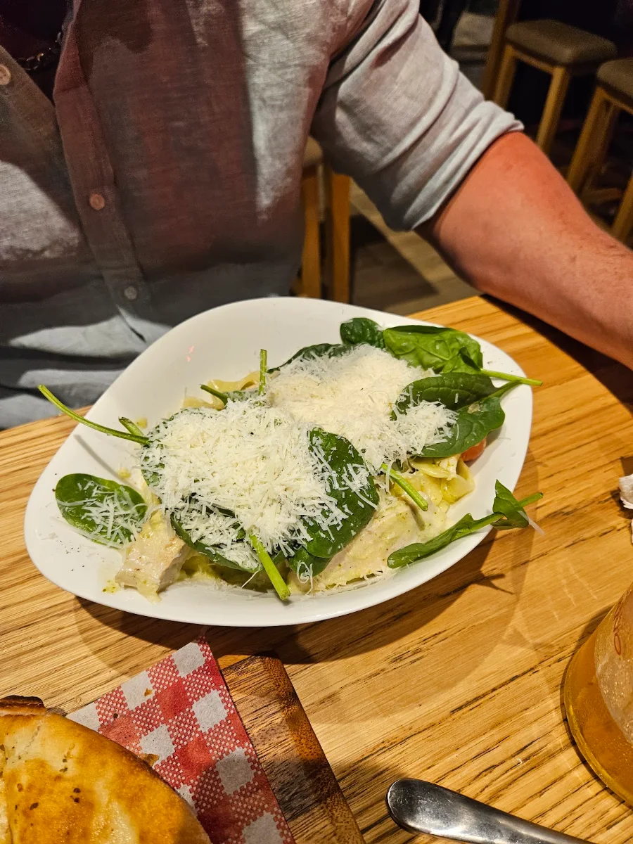 Rocket & Parmesan, Vapiano Coomera