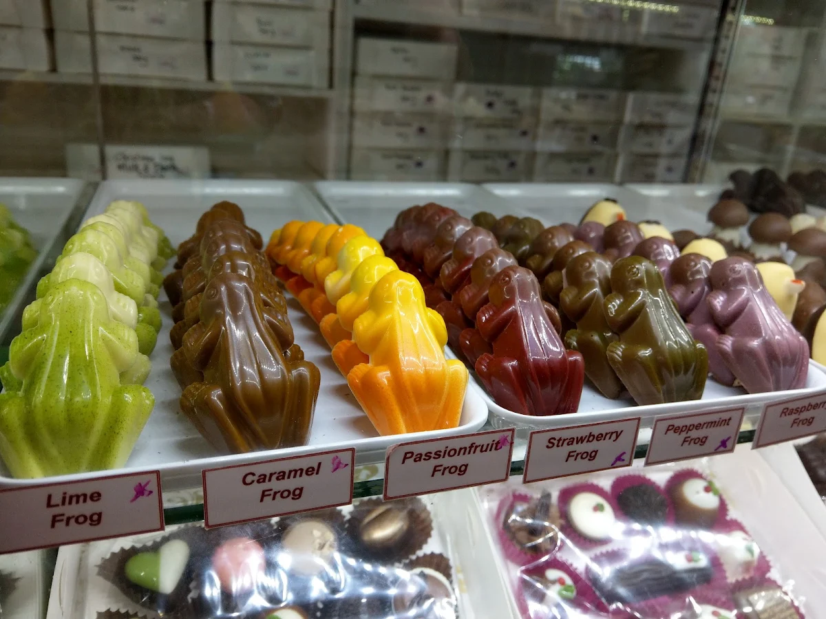 Highlights, Chocolates on Gallery Walk
