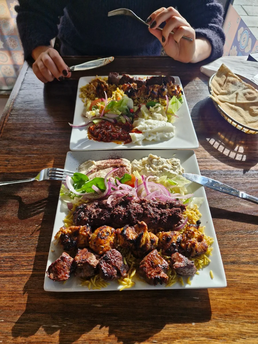 Highlights, Shish Shawarma & Grill Niddrie