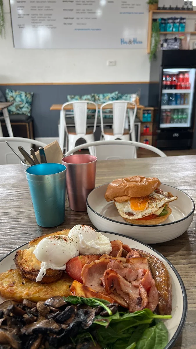 Highlights, His & Hers cafe