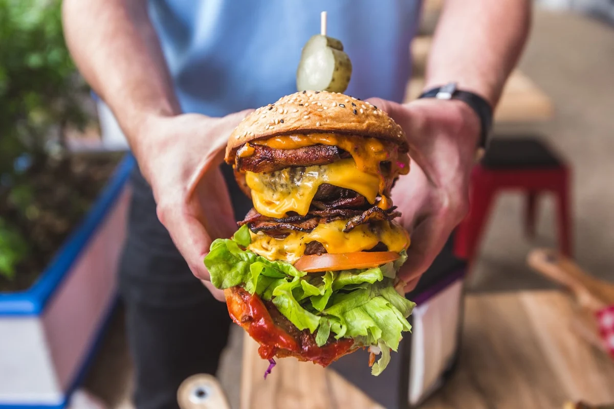 Highlights, Burger Time 69