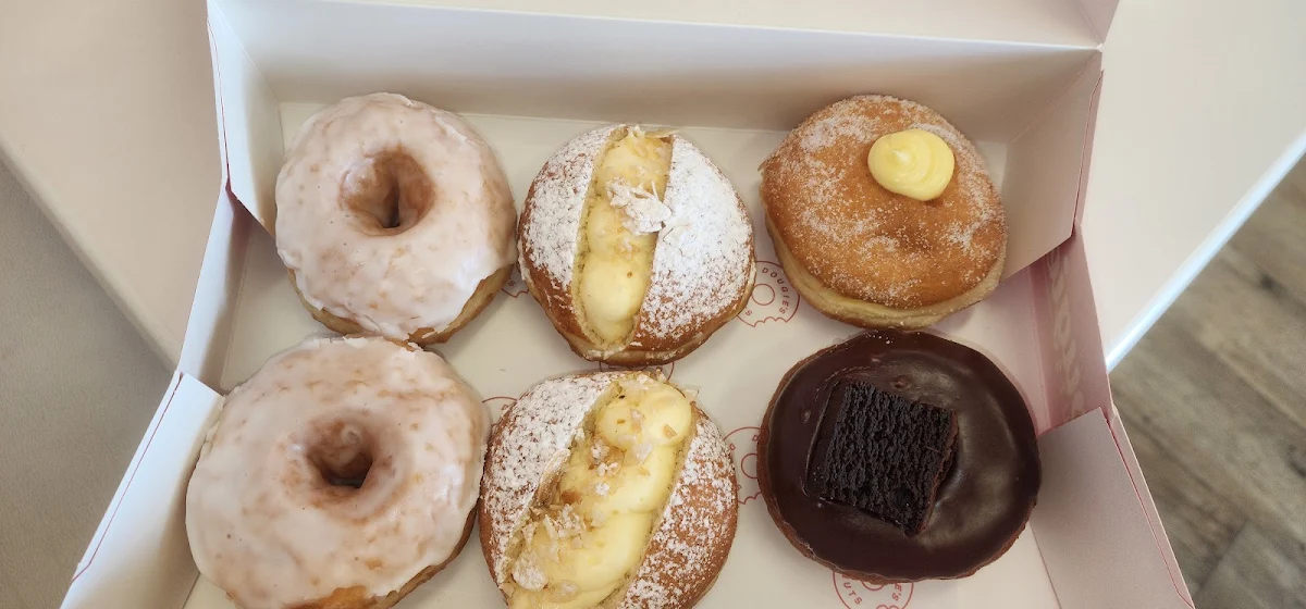 Highlights, Dougie's Donuts Marsden