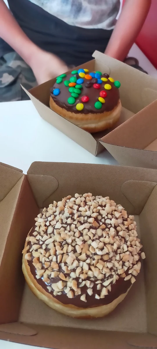 Highlights, Dougie's Donuts Marsden