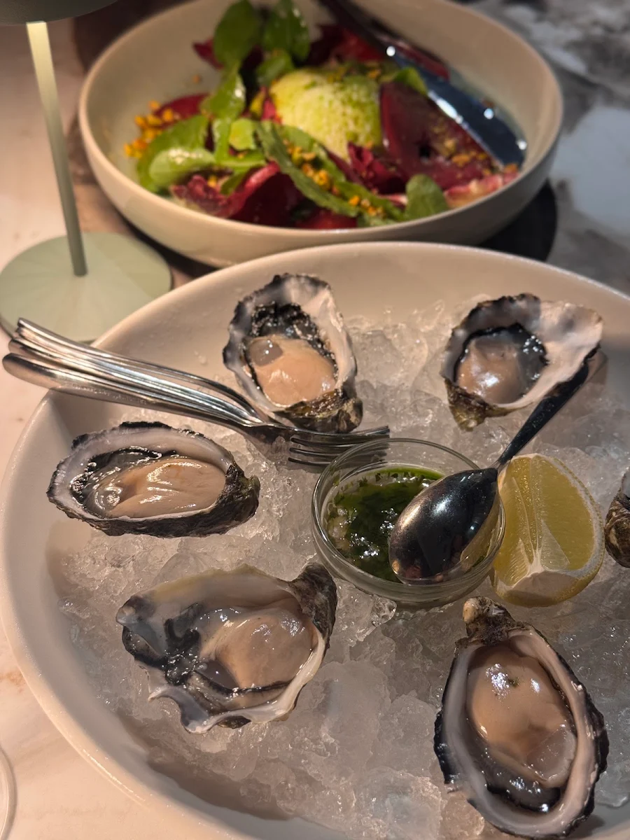 Highlights, Ciel Restaurant & Bar