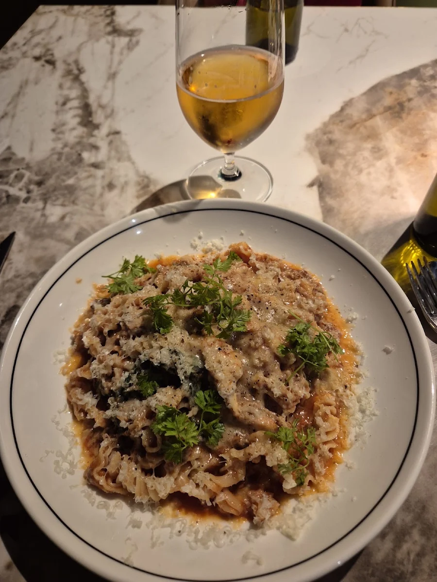 Highlights, Ciel Restaurant & Bar