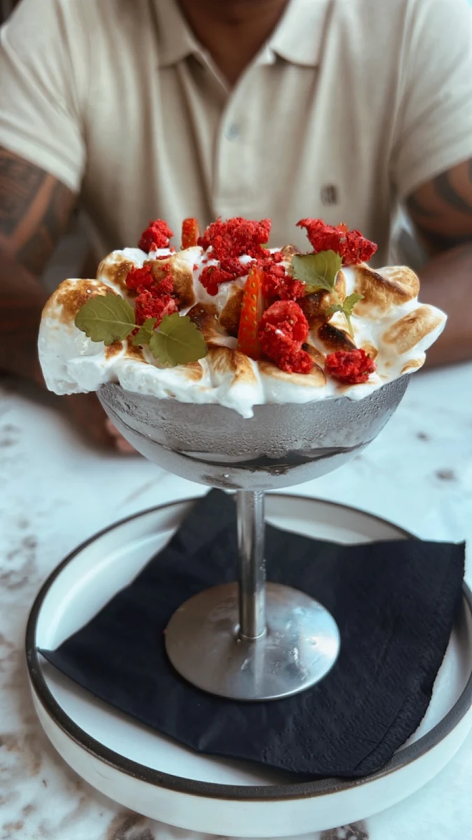 Highlights, Ciel Restaurant & Bar