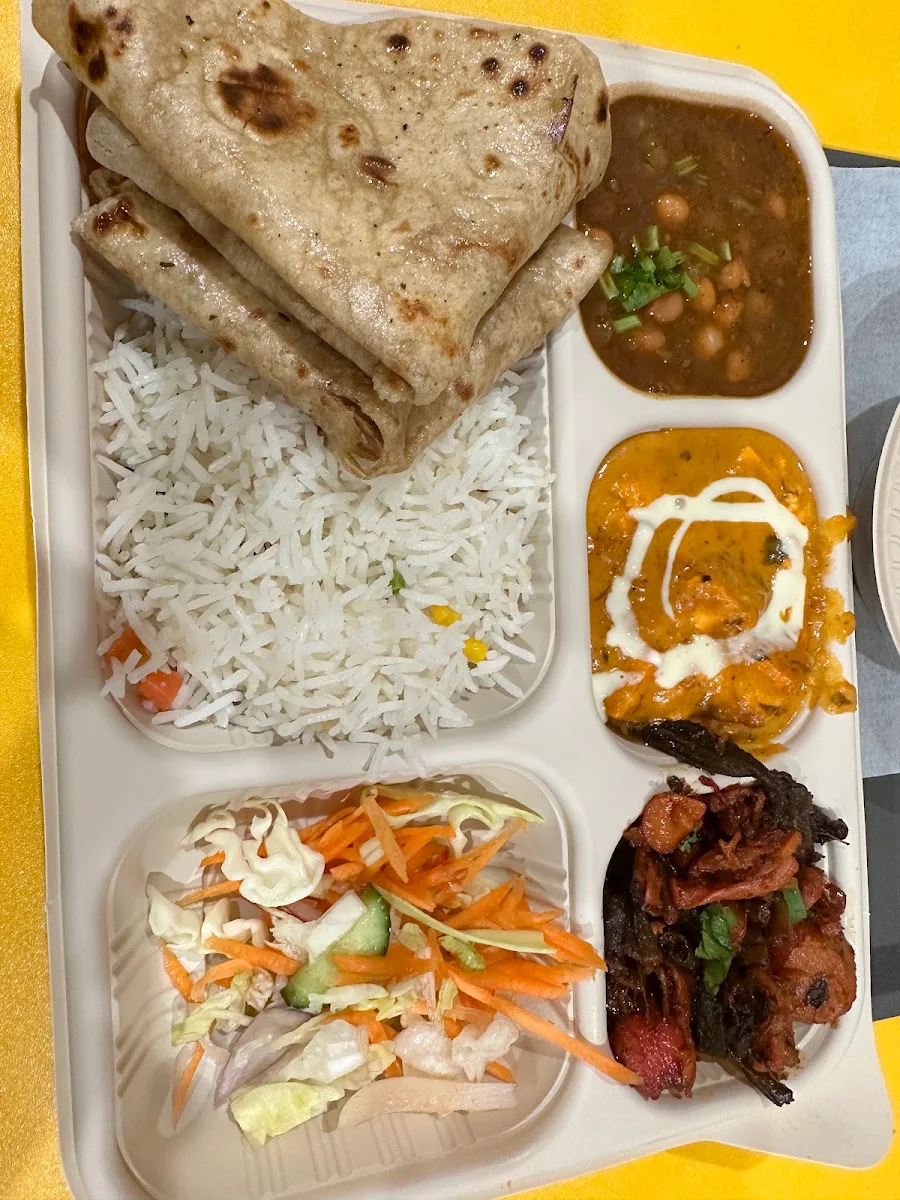 Roti Thali, Tadka (Vegetarian) Express
