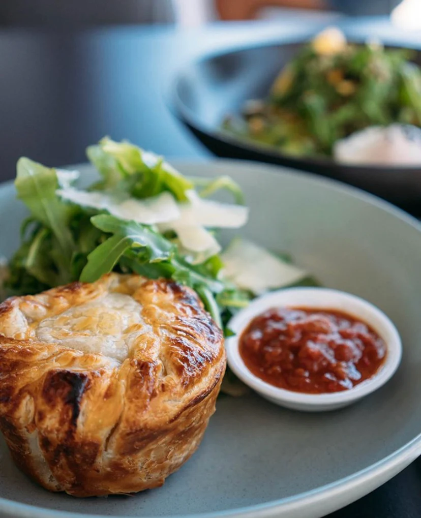 Highlights, Tucker Bellevue Hill