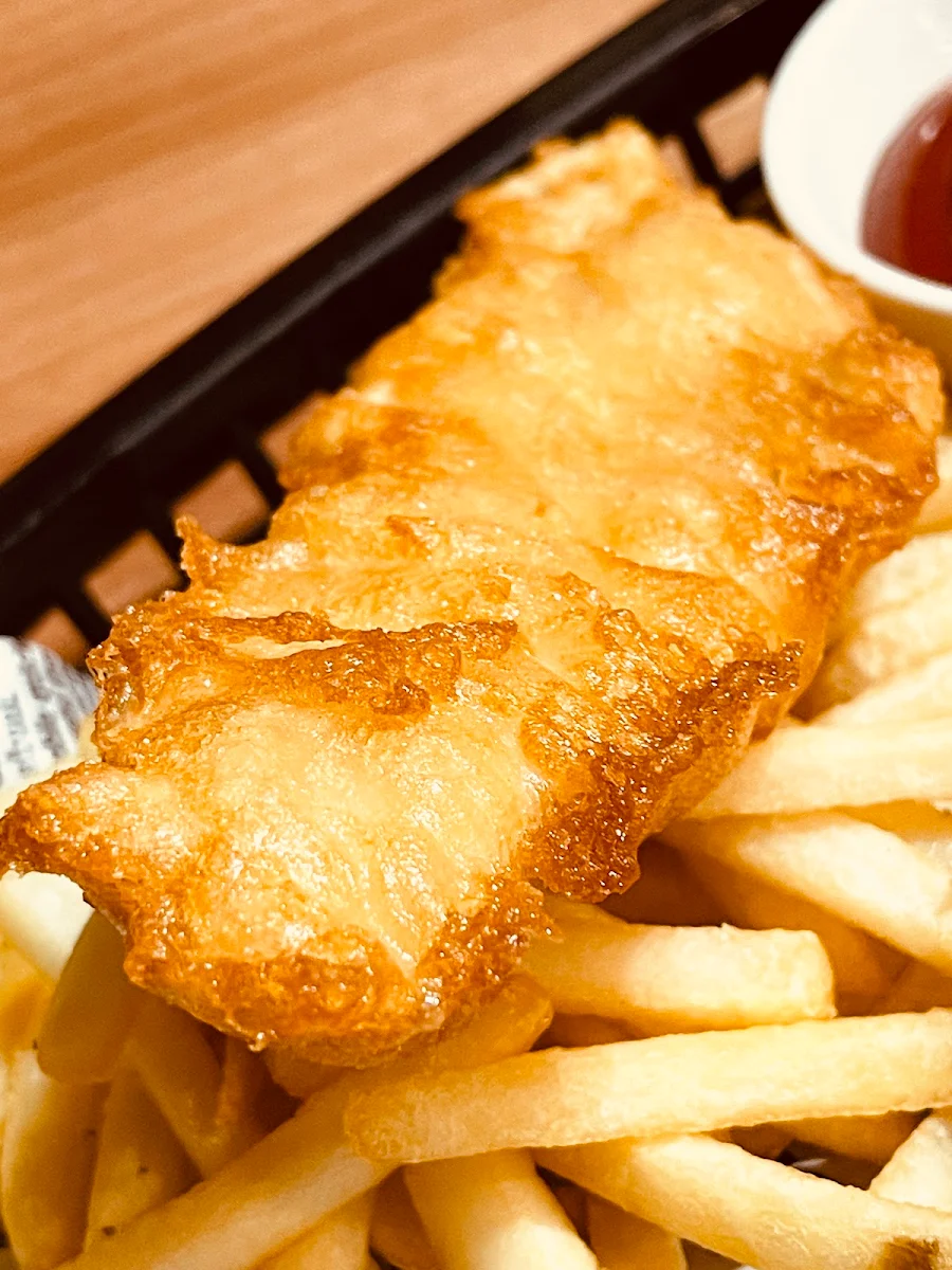 Fish & Chips, Deoro By The Bay