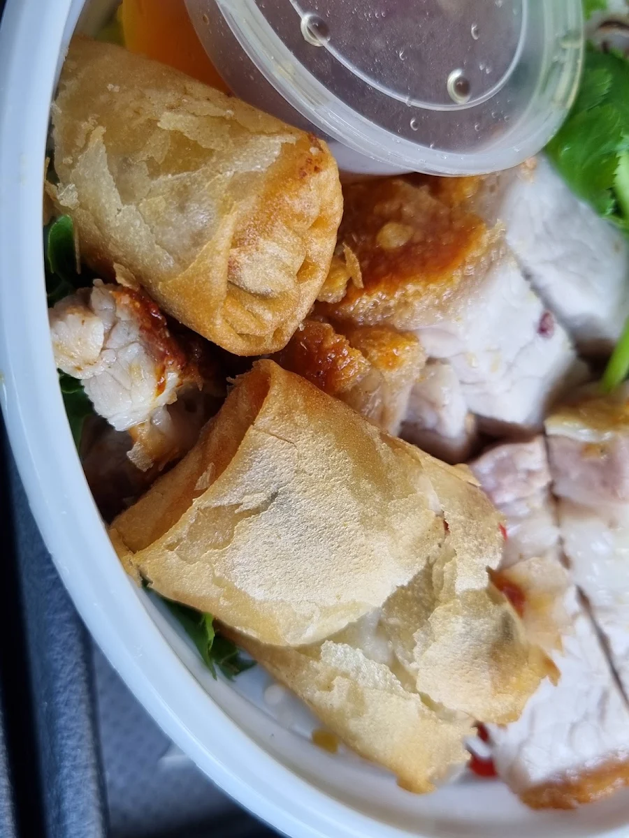 Highlights, Pho Rolls 62