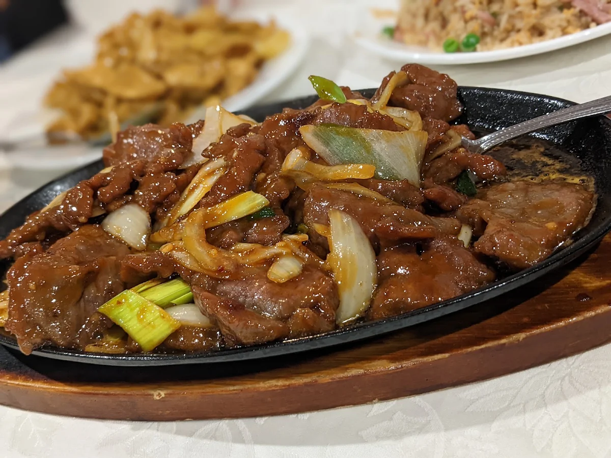 Highlights, Pink Diamond Chinese Restaurant