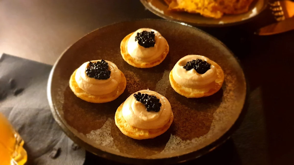 Caviar, Nick and Nora's Melbourne