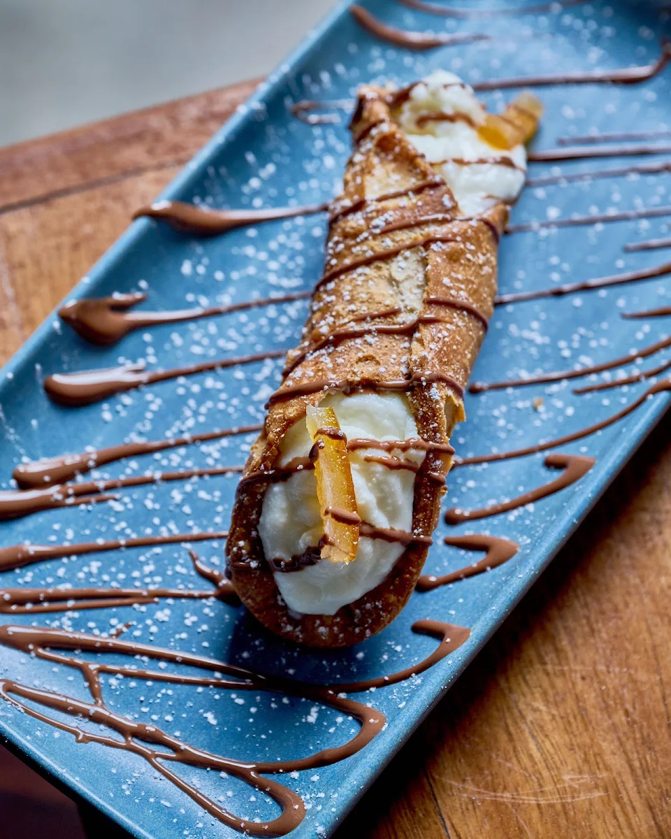 Sicilian Cannoli