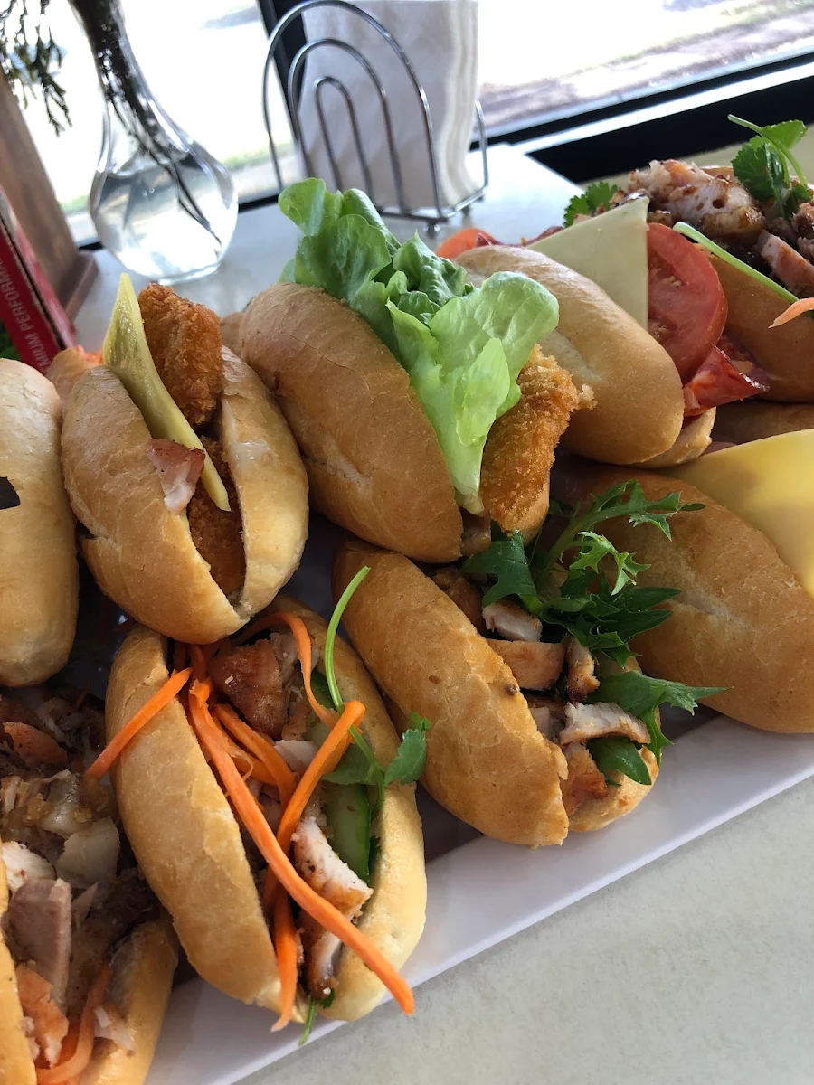 Highlights, Banhmi Joint