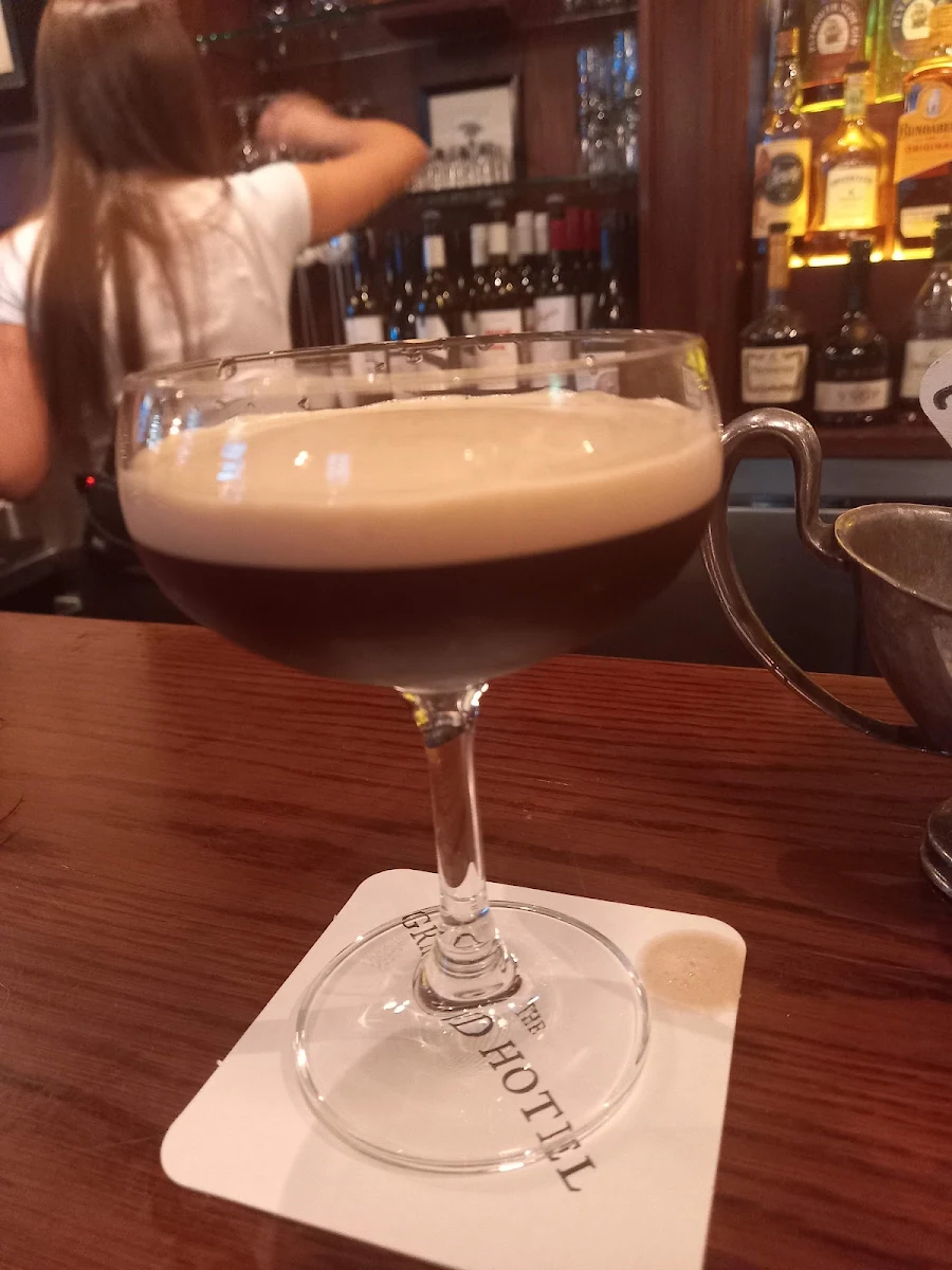 Combinado, The Grand Hotel