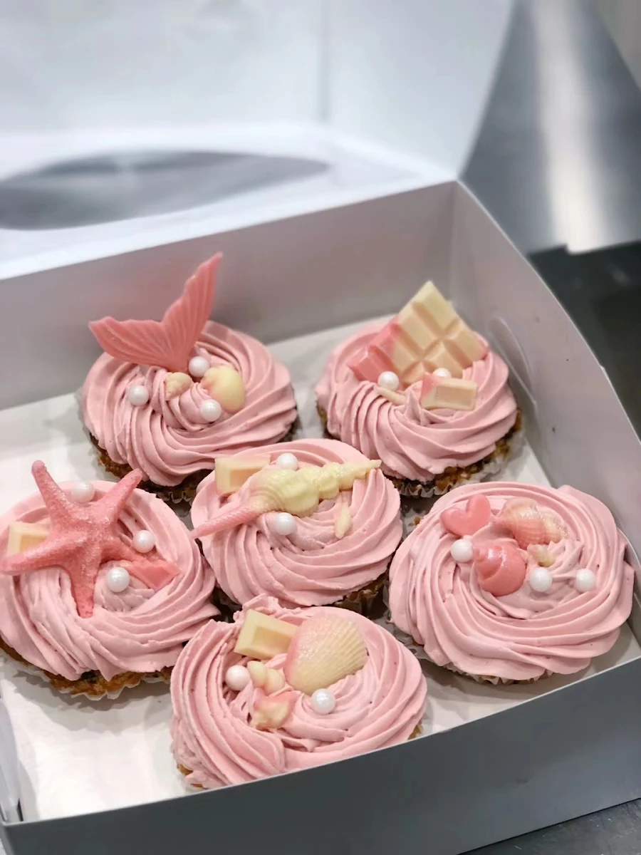 Cupcake, 阿左 Azuo Yogurt & Cake
