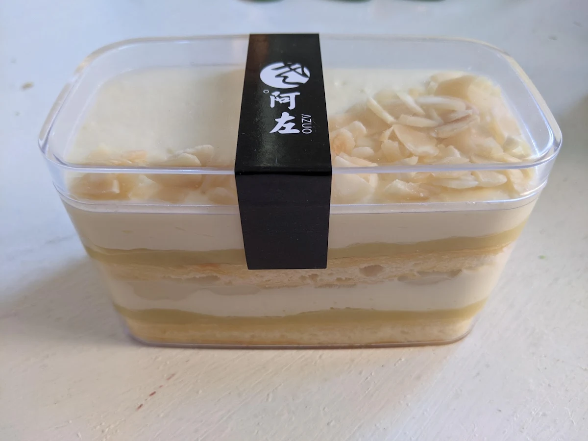 Durian Box Cake, 阿左 Azuo Yogurt & Cake