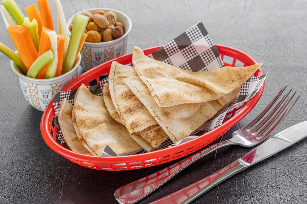 Lebanese Bread, Mum & Dads Place