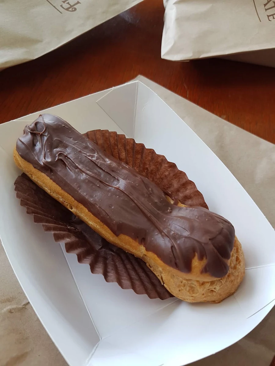 Pack Mini Eclairs, Flour & Chocolate Patisserie Morningside