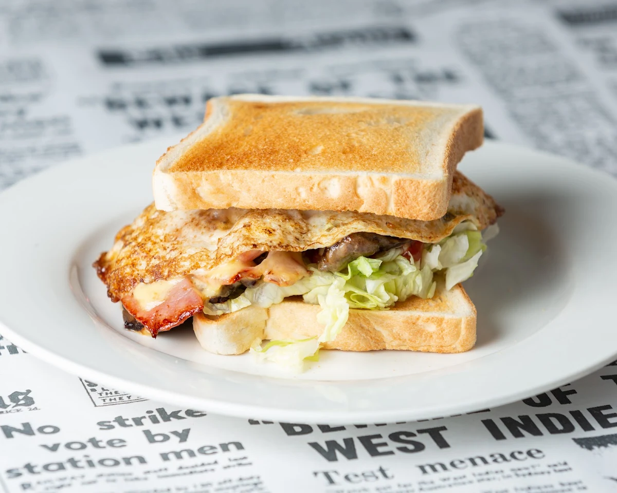 Highlights, Yarra Avenue Seafood & Grill