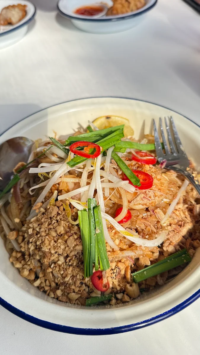 Highlights, T-Thai Restaurant