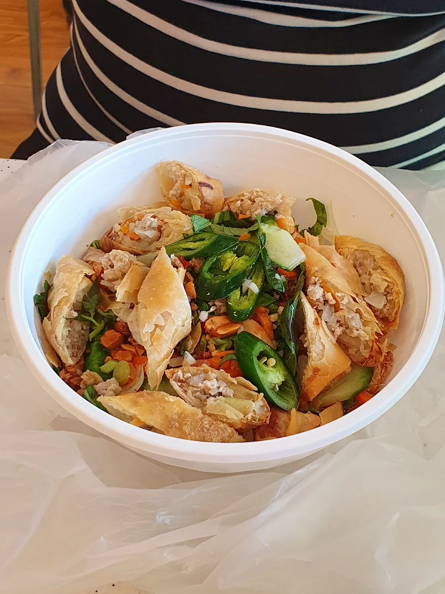 Spring Roll Vermicelli, Banh Mi Thit Phuong Nga