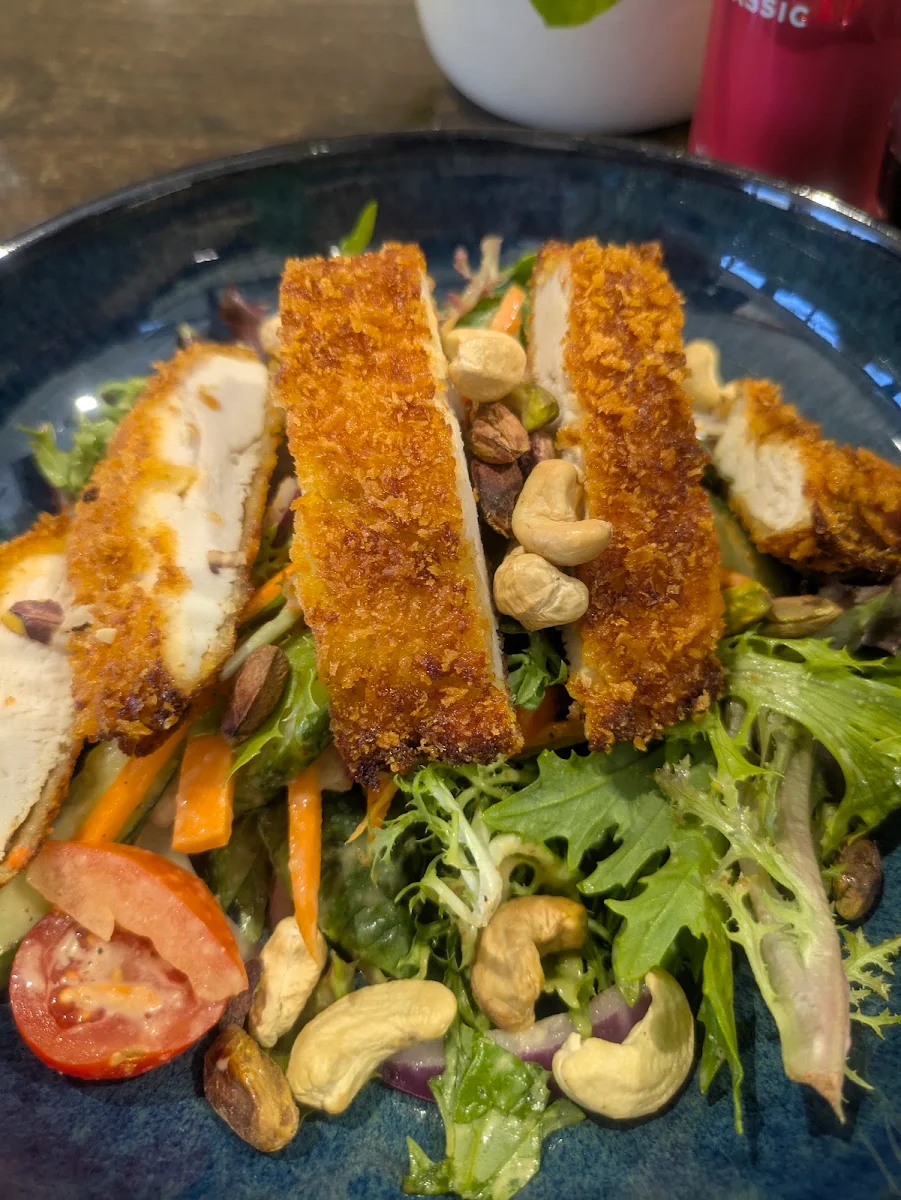 Highlights, INC Cafe