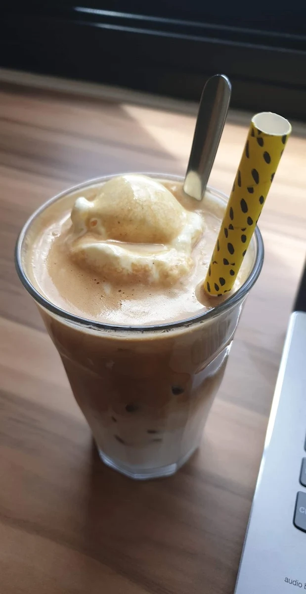 Highlights, INC Cafe