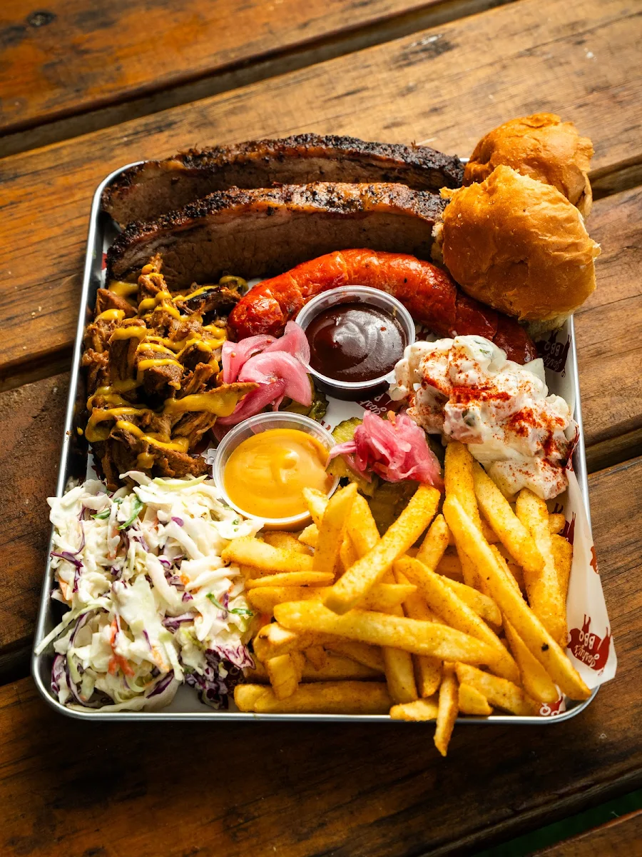 Highlights, Joshy’s BBQ