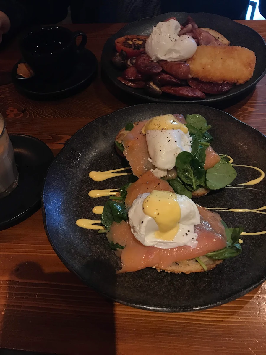 Egg Benedict, Copper Cafe