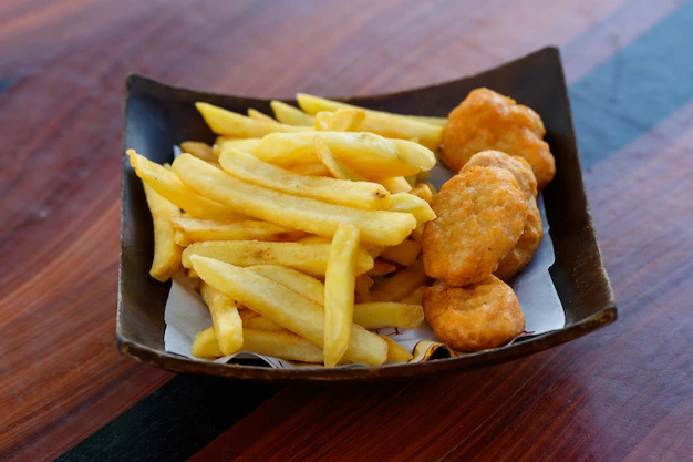 Chicken Nuggets & Chips