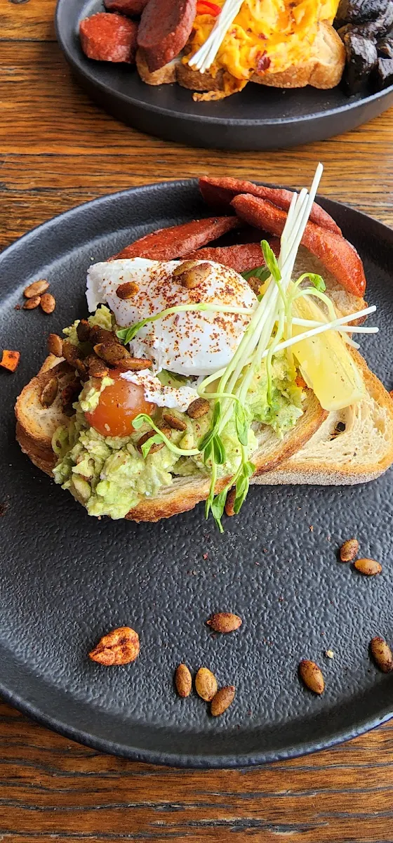 Smashed Avocado, West 48