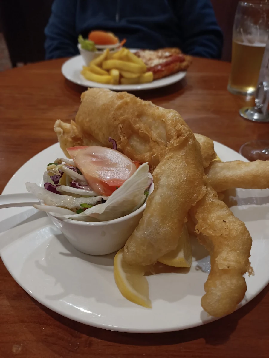 Battered Flathead, The Normanville Hotel