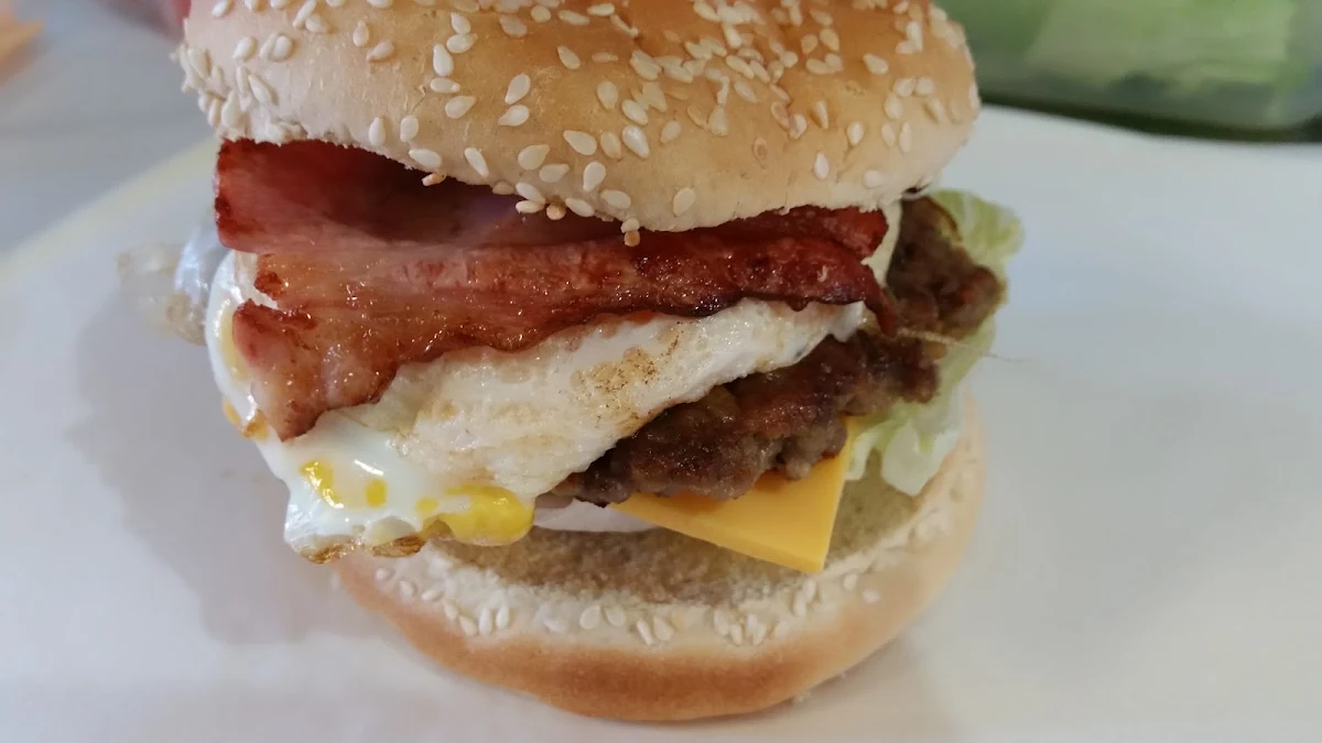 Bacon & Egg Roll, Miami Takeaway