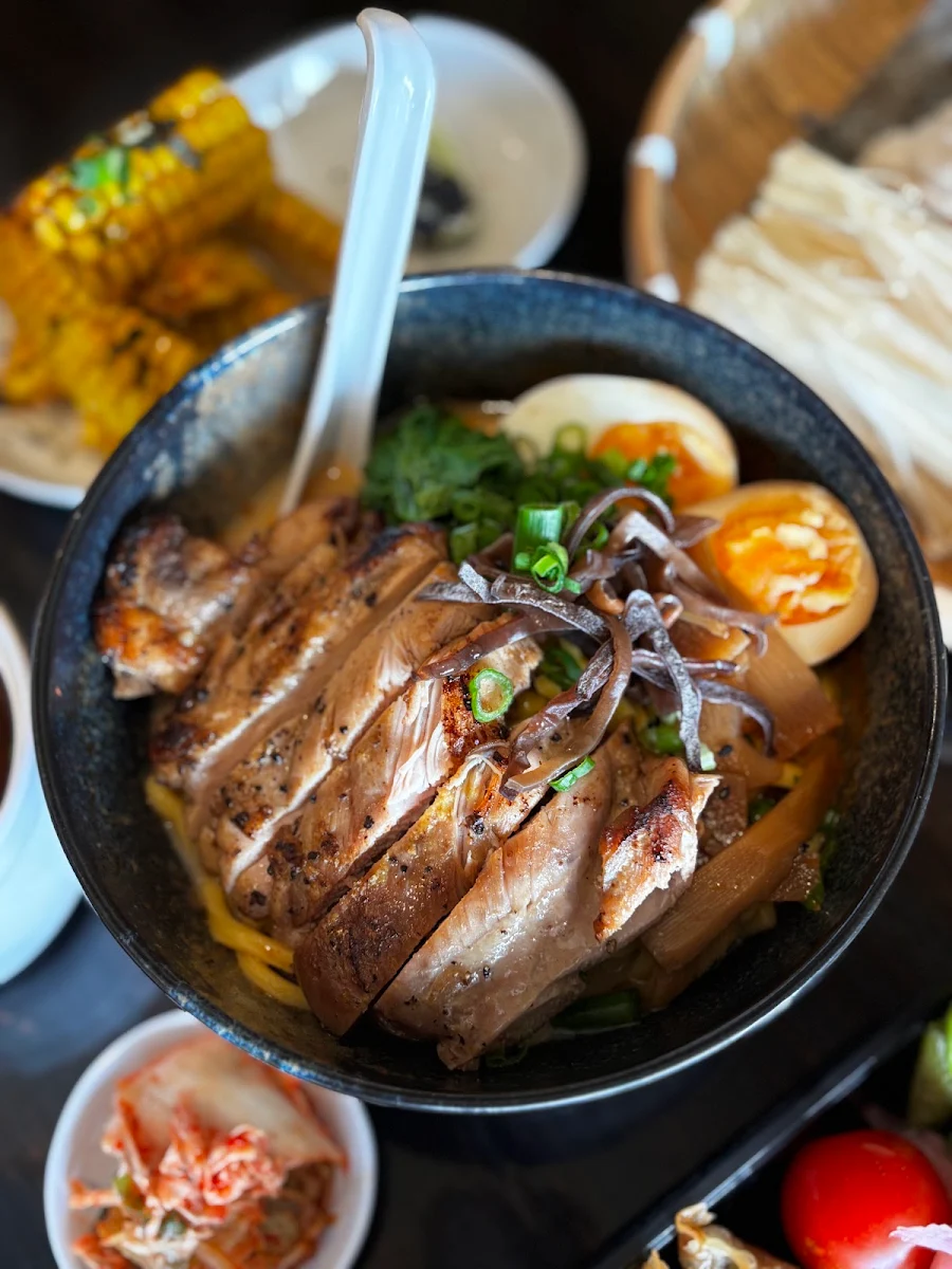 Highlights, Umami Sisters