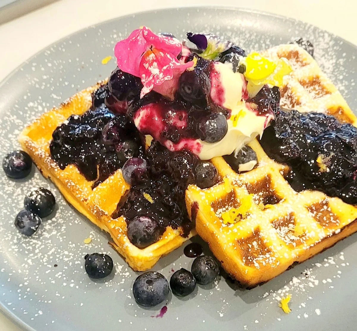 House Made Waffles, THE CAFE SYNDICATE
