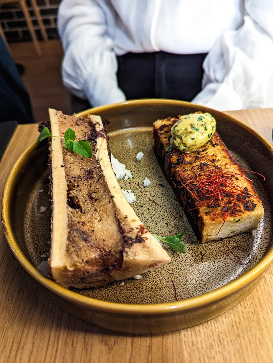 Bone Marrow, Auvers Dining Darling Square