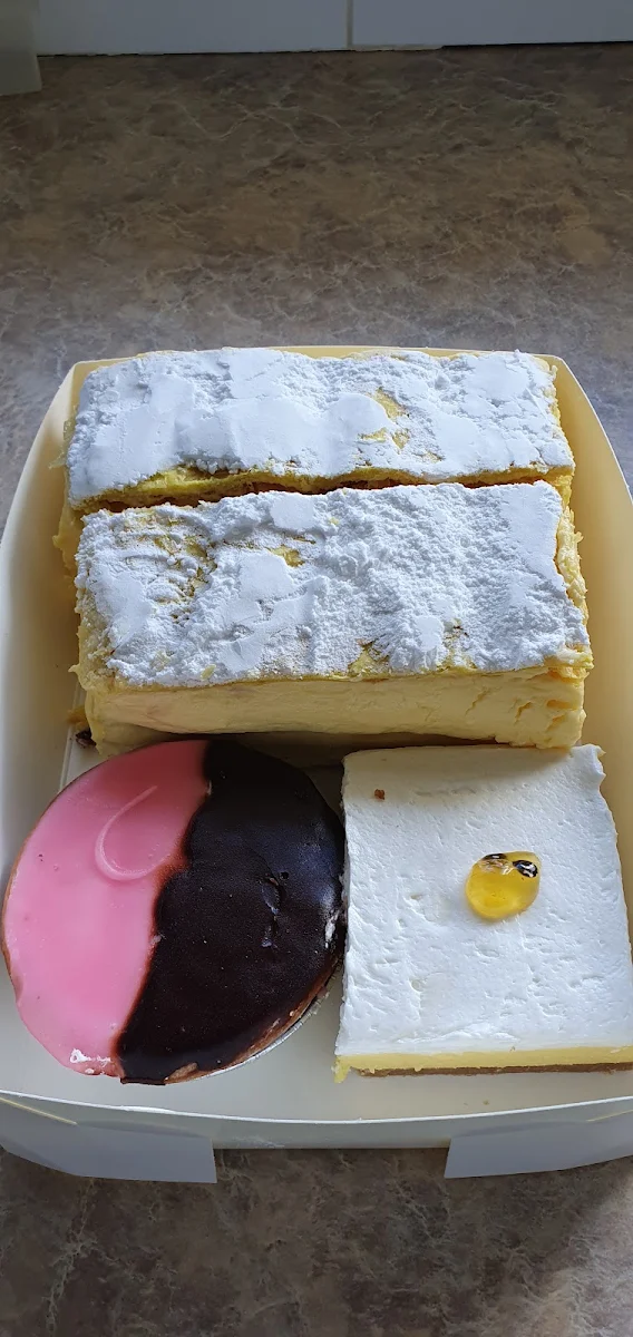 Vanilla Slice, Hebby's Bakery